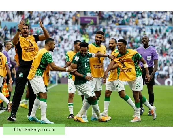 南美足球技术演化趋势清晰，影响全球赛场表现与战术发展。